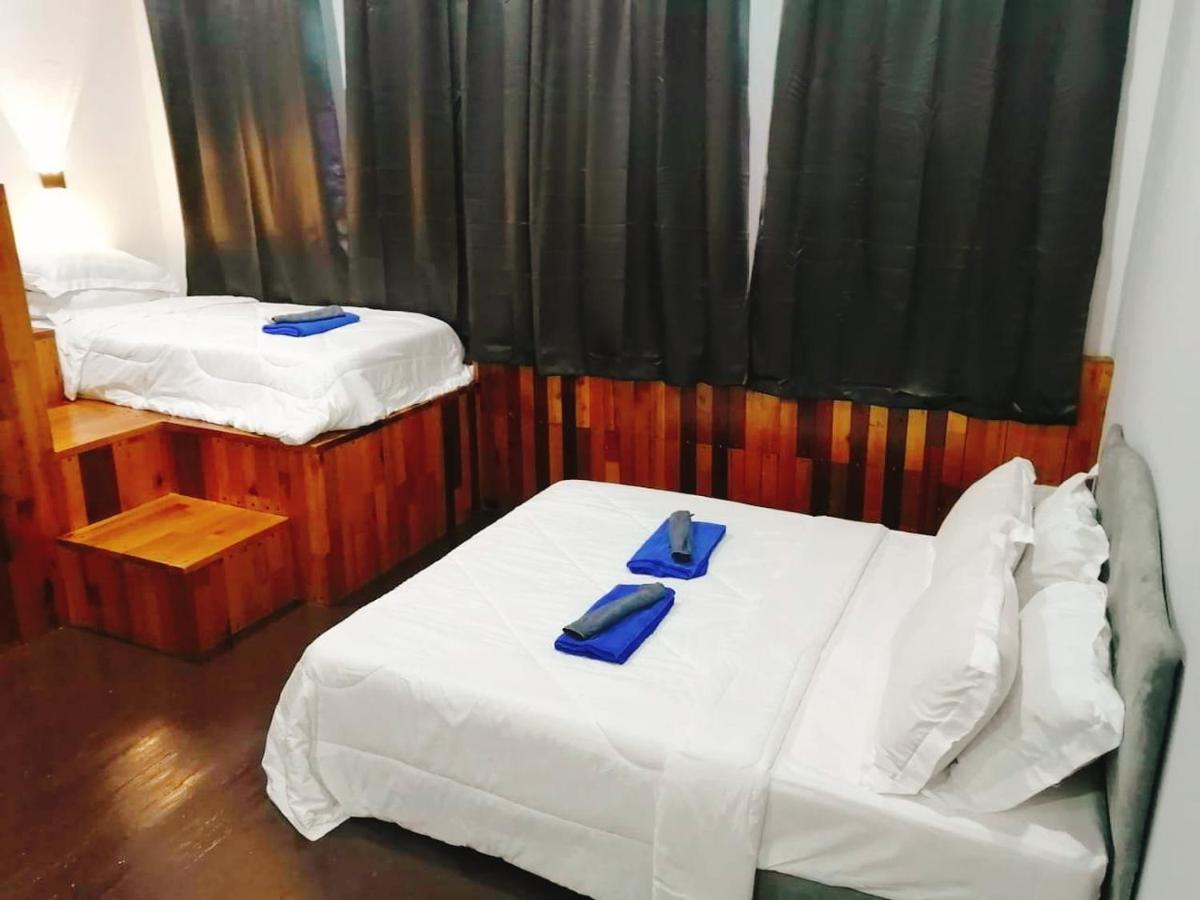 Sungai Ujong Home Stay Τζωρτζ Τάουν Εξωτερικό φωτογραφία